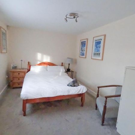 Relaxing Townhouse In The Heart Of Bridport Βίλα Εξωτερικό φωτογραφία