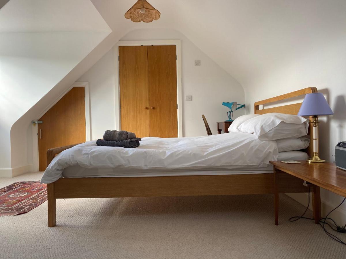 Relaxing Townhouse In The Heart Of Bridport Βίλα Εξωτερικό φωτογραφία