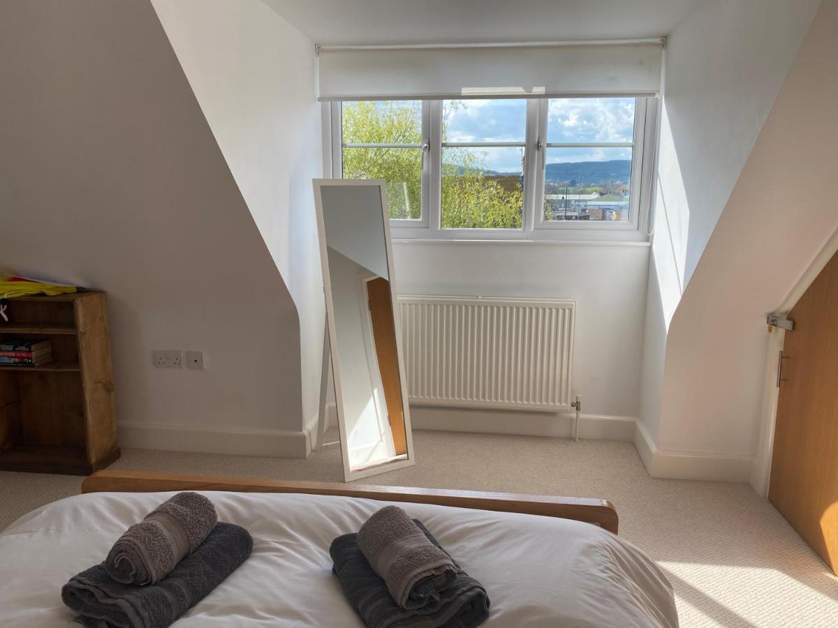 Relaxing Townhouse In The Heart Of Bridport Βίλα Εξωτερικό φωτογραφία