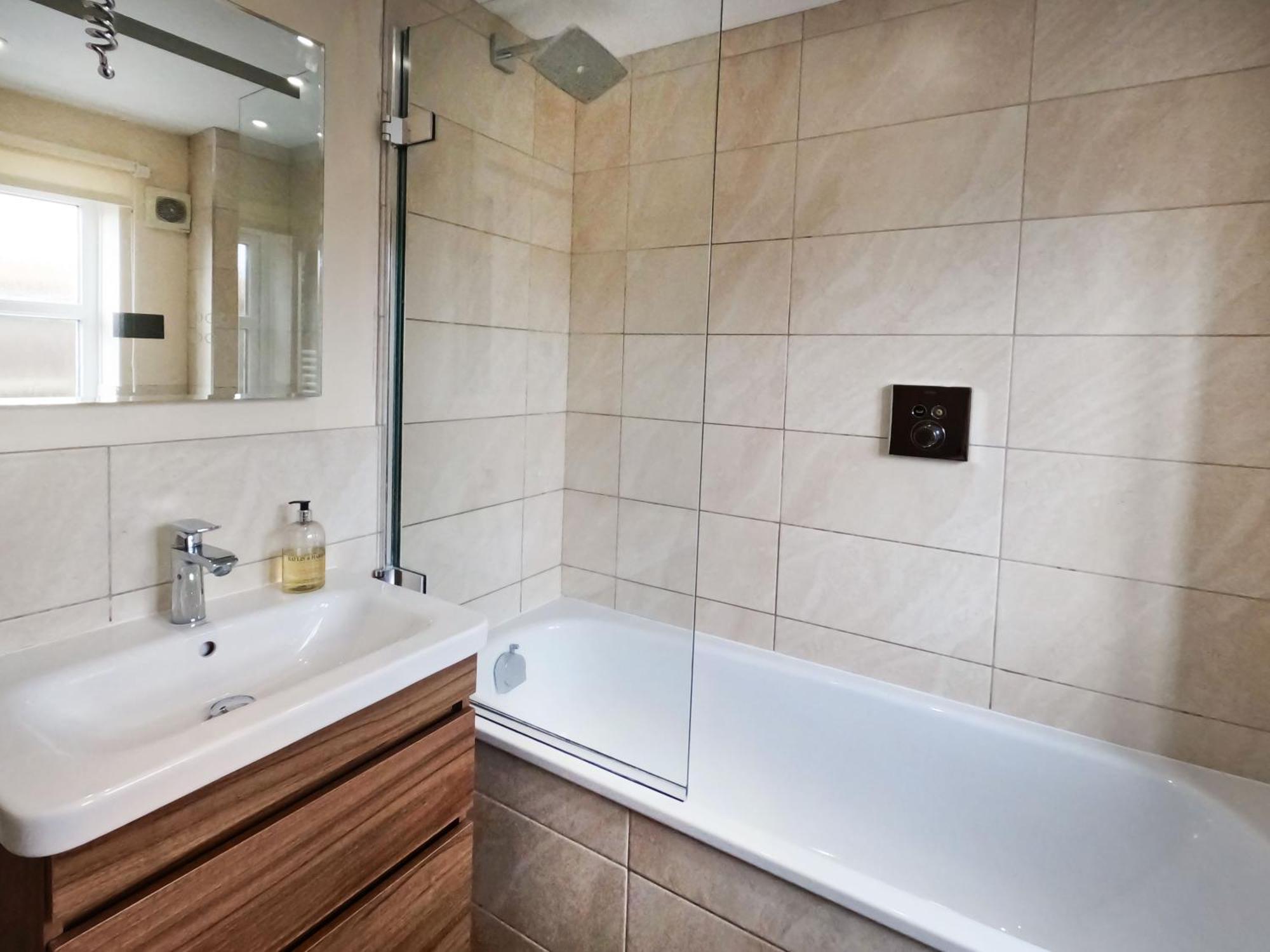 Relaxing Townhouse In The Heart Of Bridport Βίλα Εξωτερικό φωτογραφία